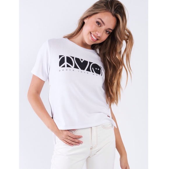 WHITE SHORT SLEEVE  "Peace Love World" GRAPHIC TOP - Picture 2 of 5